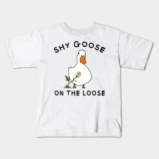 Shy goose on the loose Kids T-Shirt